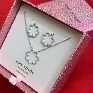 Kate Spade New York Scalloped Cz Stud Earrings & Necklace Set